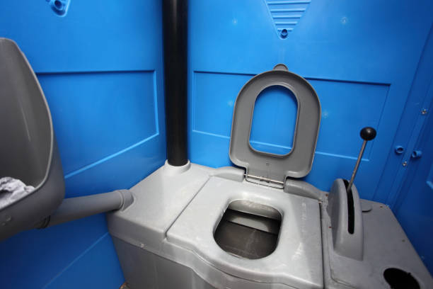 Portable Toilet Options We Offer in Rossford, OH