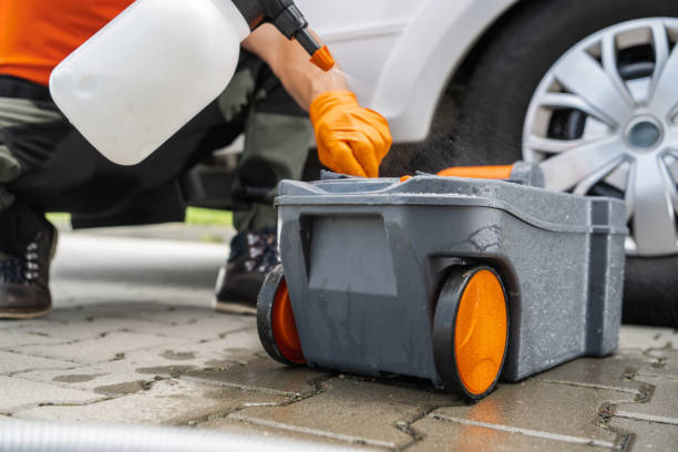 Best Porta potty cleaning services  in Rossford, OH